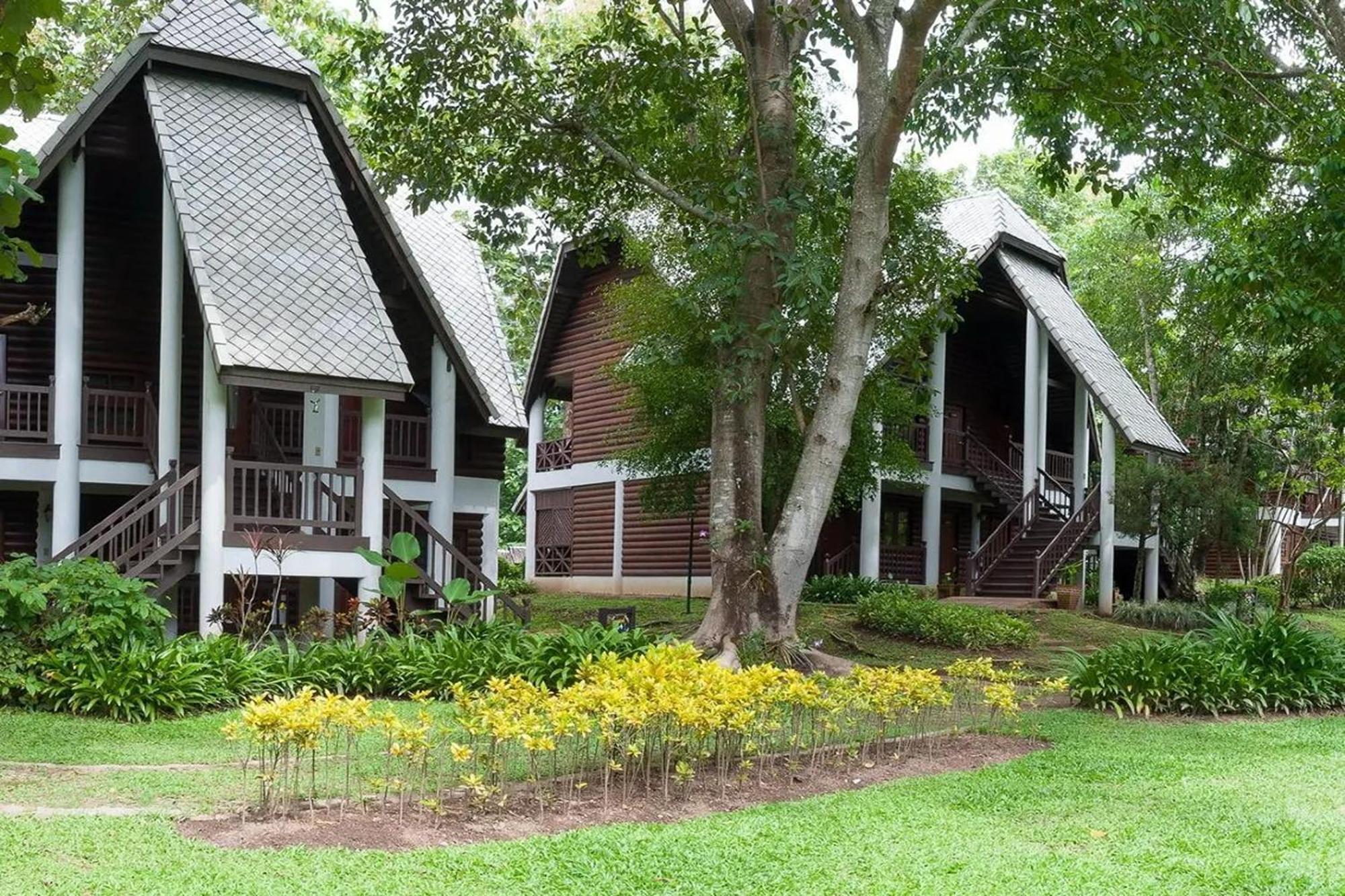 Royal Ping Garden And Resort Mae Taeng Exteriör bild